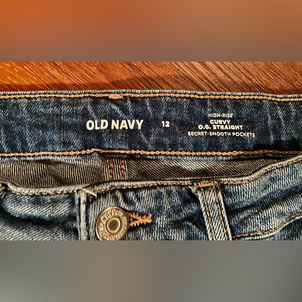 Old Navy High Rise Curvy OG Straight Jeans